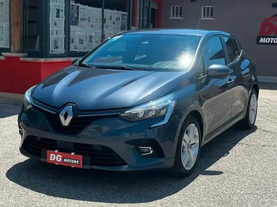 Usata Renault Clio V Business 101 CV (74 kW) 2021 Bluazzurro Berlina