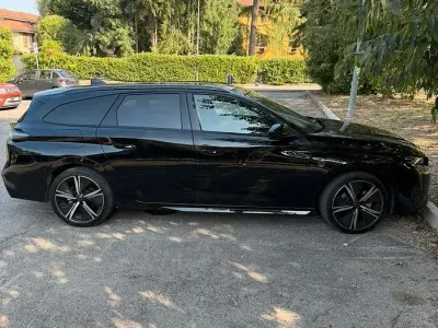 Usata Peugeot 308 SW 131 CV (96 kW) 2024 Nero Station wagon