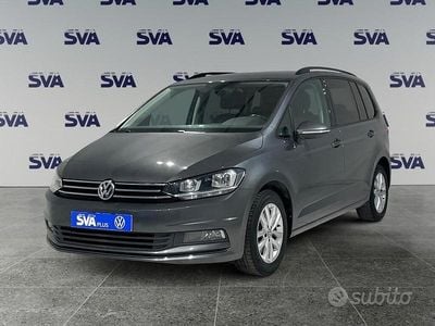 Usata VW Touran Comfortline 116 CV (85 kW) 2018 Grigio Monovolume
