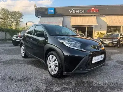 Gebraucht Toyota Aygo X Trend 72 PS (52 kW) 2022 Schwarz SUV