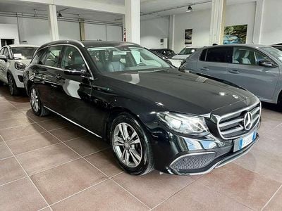 Usata Mercedes E220 Premium 194 CV (142 kW) 2018 Nero Station wagon