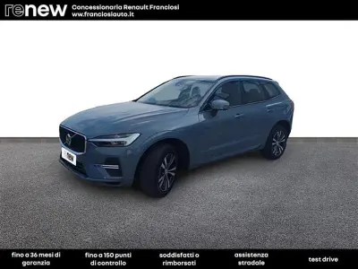 Usata Volvo XC60 Momentum 197 CV (144 kW) 2022 Grigio SUV