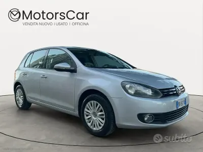 Usata VW Golf VI Comfortline 102 CV (75 kW) 2008 Grigio Utilitaria