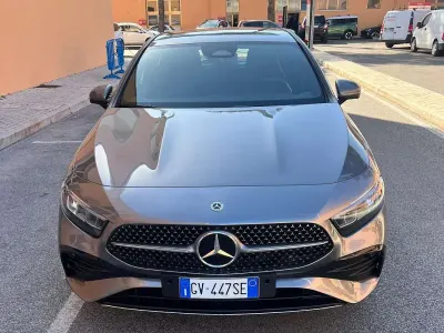 Usata Mercedes A250 163 CV (119 kW) 2024 Grigio Berlina