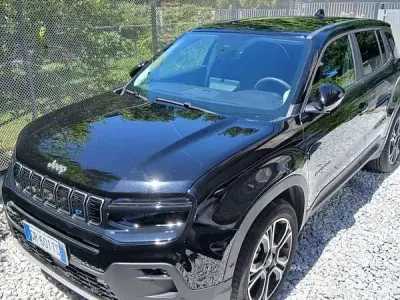 Usata Jeep Avenger EV Summit 61 kW (84 CV) 2023 Nero SUV