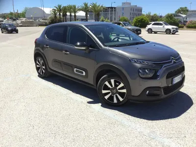 Usata Citroën C3 110 CV (80 kW) 2024 Grigio Berlina
