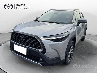 Usata Toyota Corolla Cross Trend 140 CV (102 kW) 2025 Argento SUV
