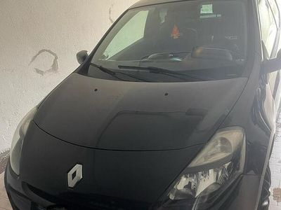 Usata Renault Clio III 75 CV (55 kW) 2012 Nero Station wagon