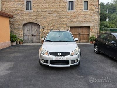 Usata Suzuki SX4 120 CV (88 kW) 2006 Grigio SUV