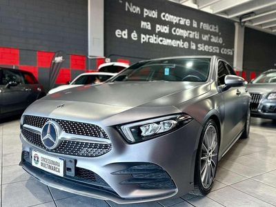 Usata Mercedes A180 Premium 116 CV (85 kW) 2019 Grigio Berlina