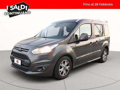 Usata Ford Tourneo Titanium 120 CV (88 kW) 2017 Grigio metallizzato scuro