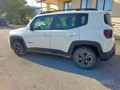 Gebraucht Jeep Renegade 120 PS (88 kW) 2019 Weiß SUV