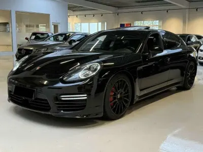 Usata Porsche Panamera 441 CV (324 kW) 2015 Nero Utilitaria