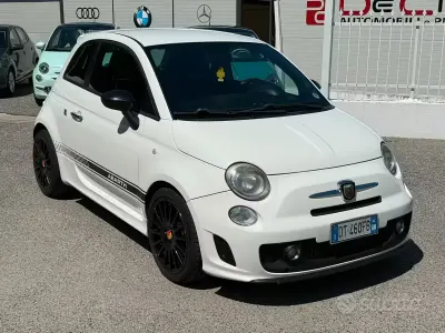 Usata Abarth 500 135 CV (99 kW) 2008 Bianco Utilitaria