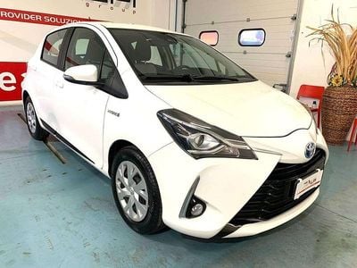 Bianco Usata 2018 Toyota Yaris Hybrid Active Berlina | 12.500 € (Buon prezzo)