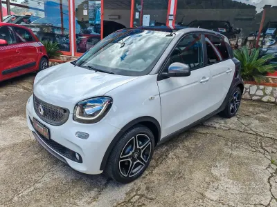 Occasion Smart ForFour Prime 71 ch (52 kW) 2016 Blanc Citadine