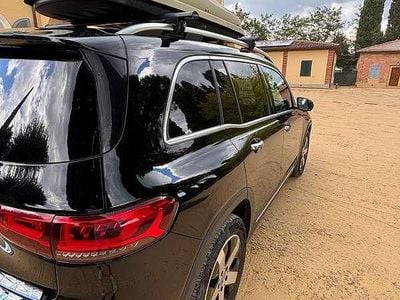 Mercedes GLB200