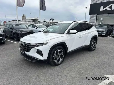 Gebraucht Hyundai Tucson 230 PS (169 kW) 2023 Weiß SUV