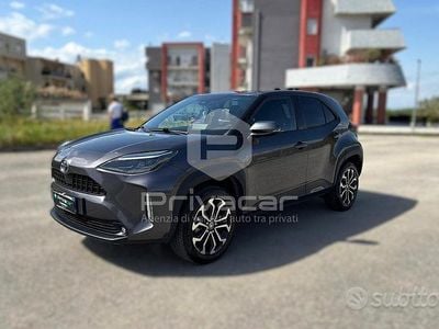 Begagnad Toyota Yaris Hybrid Trend 92 HK (67 kW) 2022 Grå Kombi