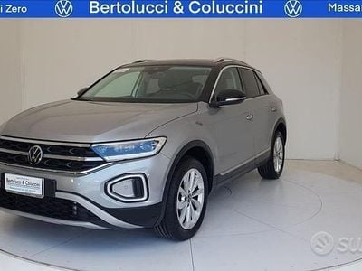 Usata VW T-Roc Style 150 CV (110 kW) 2022 Argento metallizzato SUV