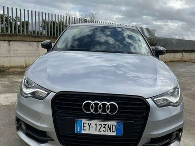 usata Audi A1 Sportback 1.6 tdi S Line Edition 90cv