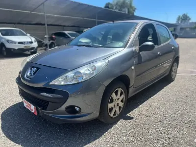 Usata Peugeot 206+ 60 CV (44 kW) 2009 Nero Utilitaria