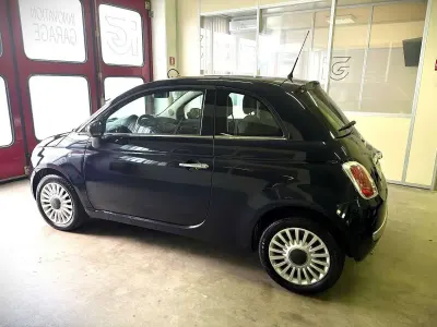 Usata Fiat 500 Lounge 95 CV (69 kW) 2010 Blu/azzurro Utilitaria