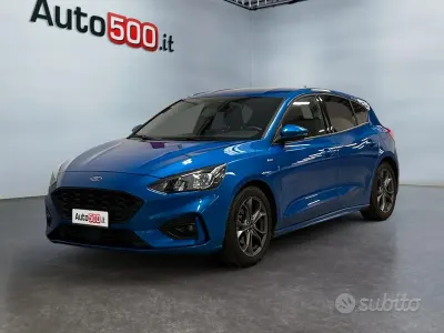 Usado Ford Focus ST-Line 125 HP (91 kW) 2019 Azul Sedan