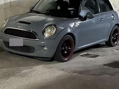 Usata Mini Cooper 175 CV (128 kW) 2008 Grigio Utilitaria