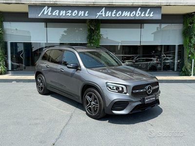 Usata Mercedes GLB200 Premium 150 CV (110 kW) 2021 Grigio SUV