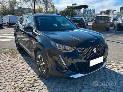 Usata Peugeot 2008 Allure 130 CV (95 kW) 2022 Nero SUV