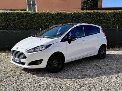 Usata Ford Fiesta 95 CV (69 kW) 2016 Berlina