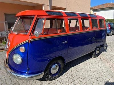 Begagnad VW Multivan 44 HK (32 kW) 1975 Vit Minibuss