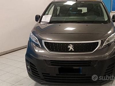 Usata Peugeot Expert 2019 Grigio Furgone