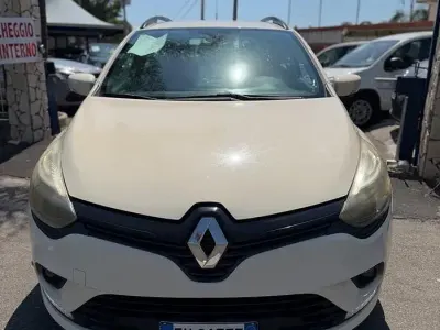 Usata Renault Clio IV Intens 75 CV (55 kW) 2017 Bianco Berlina