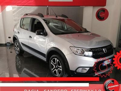 Usata Dacia Sandero Stepway 101 CV (74 kW) 2020 Grigio Berlina