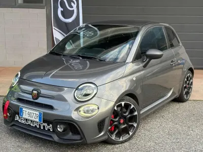 Begagnad Abarth 595 Competizione 179 HK (131 kW) 2019 Grå Halvkombi