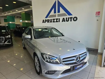 Gebraucht Mercedes C220 194 PS (142 kW) 2019 Silber Limousine