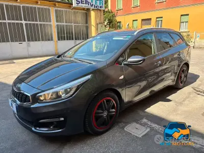 Usata Kia Ceed Sportswagon Active 110 CV (80 kW) 2016 Nero Station wagon