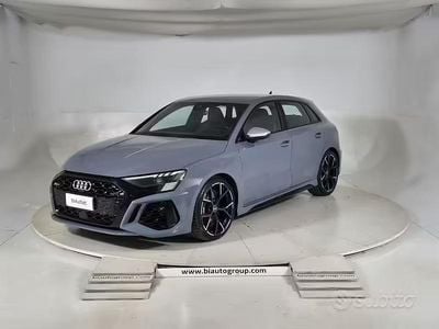 Usata Audi RS3 399 CV (293 kW) 2022 Blu Berlina