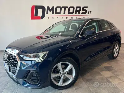 Usata Audi Q3 Sportback Business 150 CV (110 kW) 2019 Blu SUV