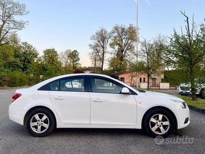 Usata Chevrolet Cruze LS 123 CV (90 kW) 2012 Bianco Berlina