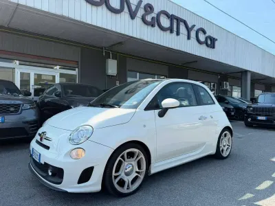 Usata Abarth 500C 160 CV (117 kW) 2012 Bianco Cabrio