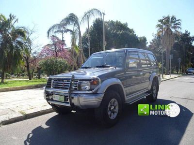 usata Mitsubishi Pajero Pajero V 44 WGCTG M1