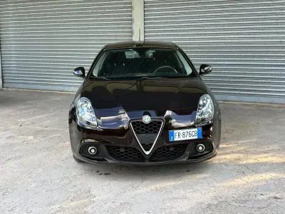 Occasion Alfa Romeo Giulietta Business 120 ch (88 kW) 2018 Noir Citadine