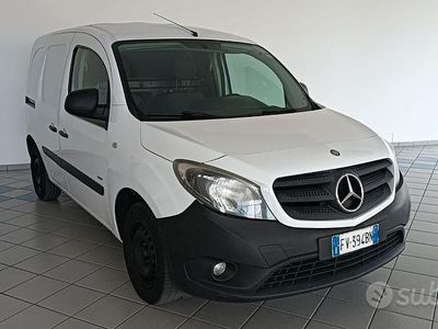 Mercedes Citan 111