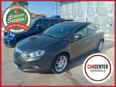 Usata Lancia Delta 165 CV (121 kW) 2010 Grigio Utilitaria