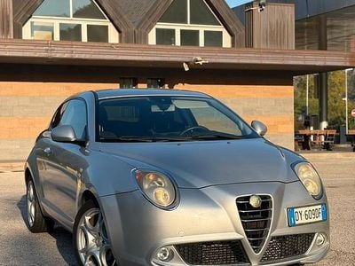 Argento Usata 2009 Alfa Romeo MiTo Distinctive Utilitaria | 3600 € (Buon prezzo)