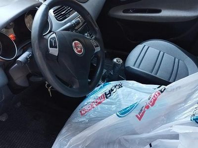 Usata Fiat Punto Evo 65 CV (47 kW) 2010 Grigio Utilitaria