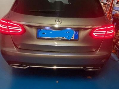 Usata Mercedes C180 156 CV (114 kW) 2015 Grigio Station wagon